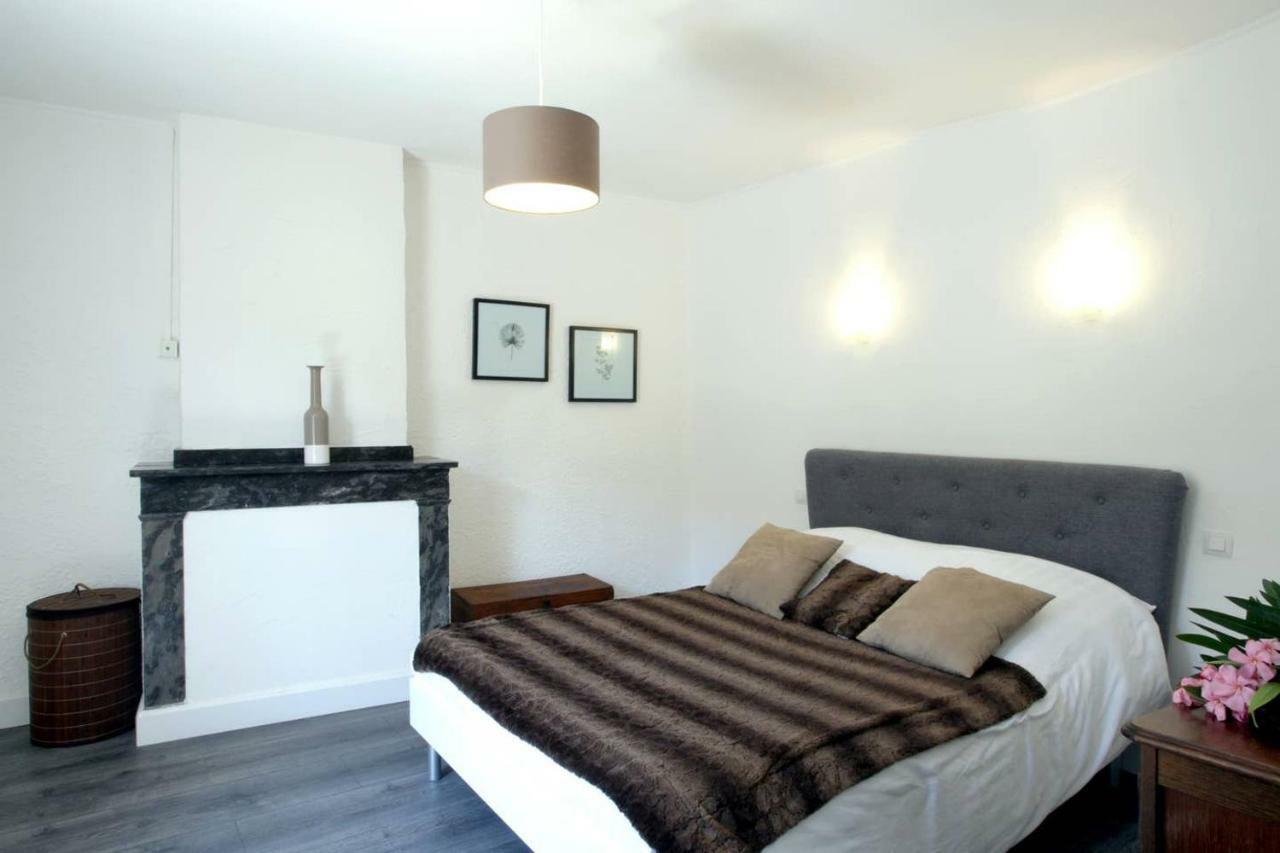 Les Gites De Laure - L'Or Vert, Appartement Avec Vue Sur Le Chateau, Parking Prive, Climatisation, Netflix, A 160 M De La Cite Medievale カルカソンヌ エクステリア 写真